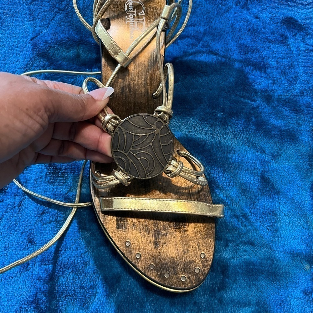 Sandals by Glamour Original! Lace up/wrap around the leg. Gold color! - Picture 9 of 14
